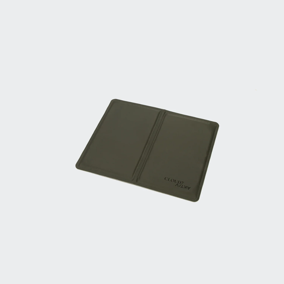 Cloud7 ACTIVE Cooling Mat // Self-cooling mat for warm days (olive)