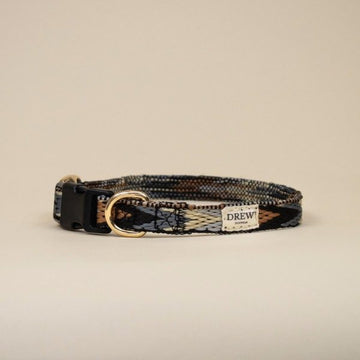 Drew's Dogwear Dark Arrow // Soft collar in blue and brown pattern