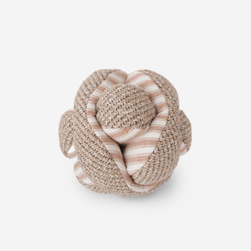 Lambwolf Mini Monti // Aktivitetsbold med plads til godbidder (beige)