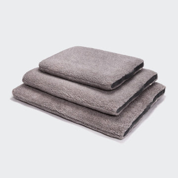 Cloud7 Siesta // Exclusive dog pillow in soft boucle wool (teddy)