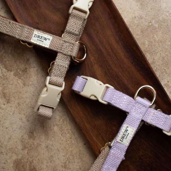 Drew's Dogwear Lavender // Justerbar y-sele (lilla/beige)