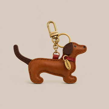 Drew's Charms // Nøglering med gravhund til taske (bordeaux)