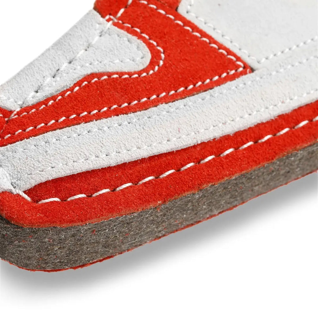 Gordon Hi-Top // Durable dog toy (sneaker)