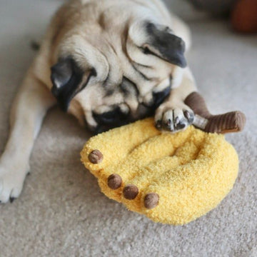 Lambwolf Banana // Toy with squeaker and pockets