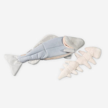 Lambwolf Trout / Activity toy with space for treats