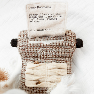Lambwolf Typewriter // Activity toy with small sniffing mat