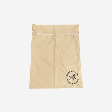 Shiro &amp; Malou Laundry Bag // Protects the washing machine from dog hair