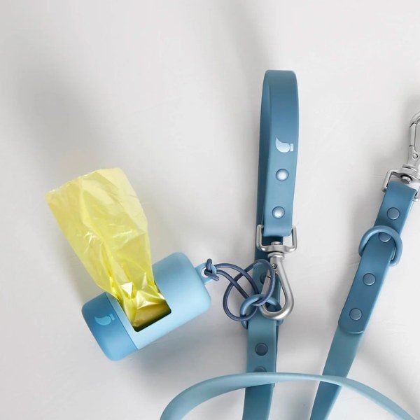 The Painters Wife // Dog bag holder (blue)